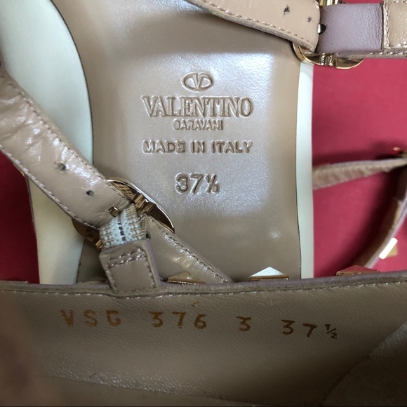 Rockstud Matte Leather Cage T-Strap Ballet Flats - Picture 9 of 11